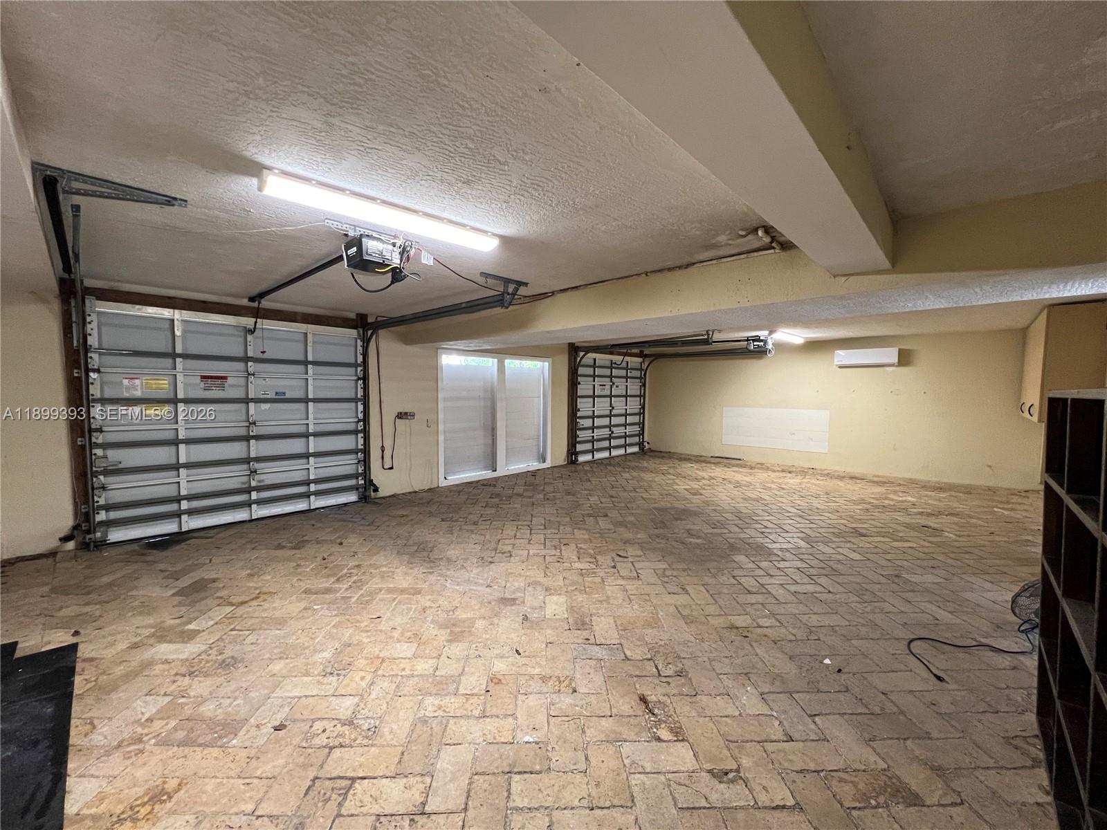 573 Satinwood Dr