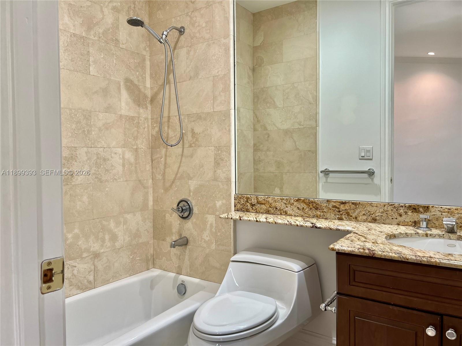 573 Satinwood Dr
