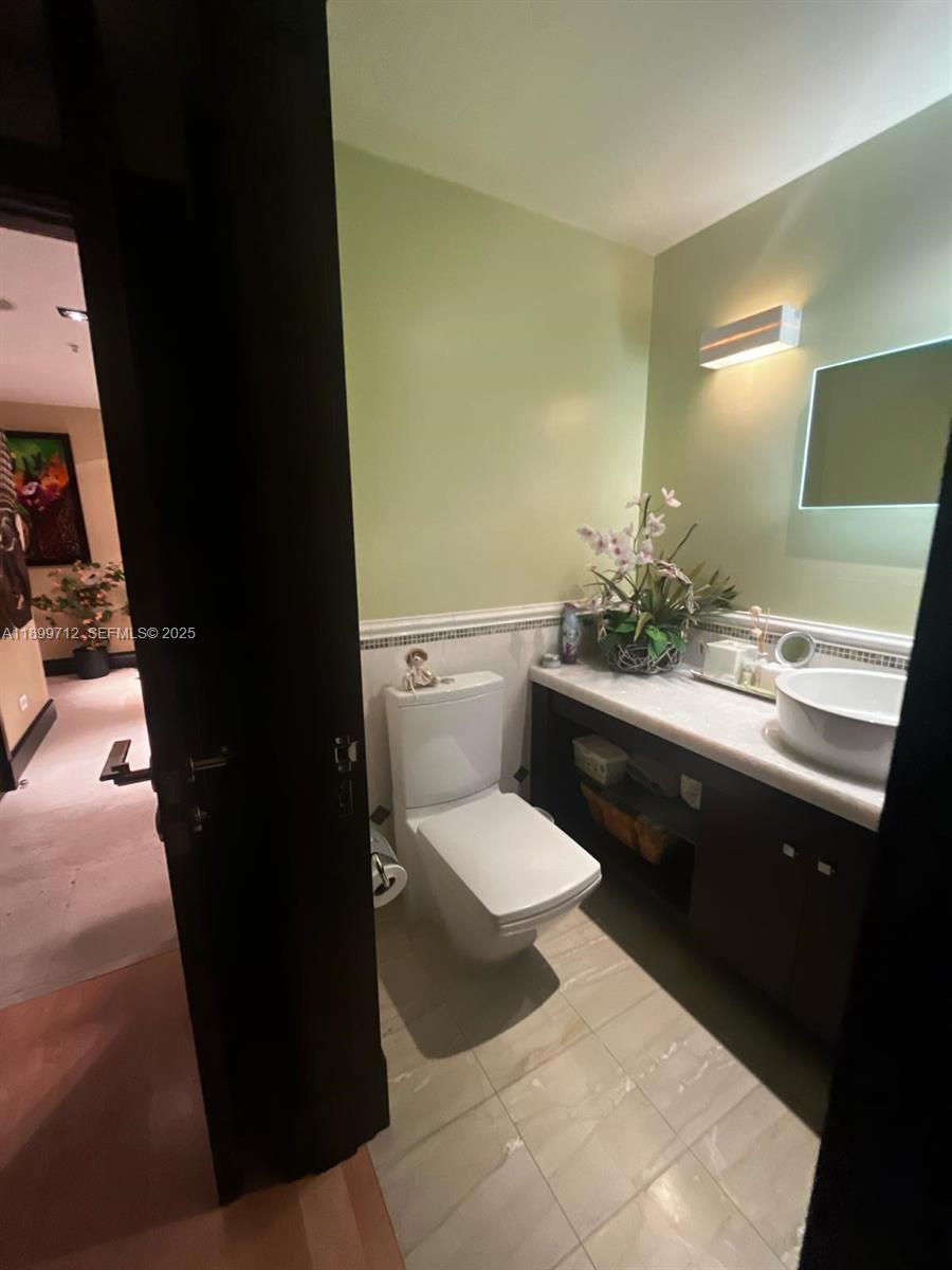 808 Brickell Key Dr # 1508
