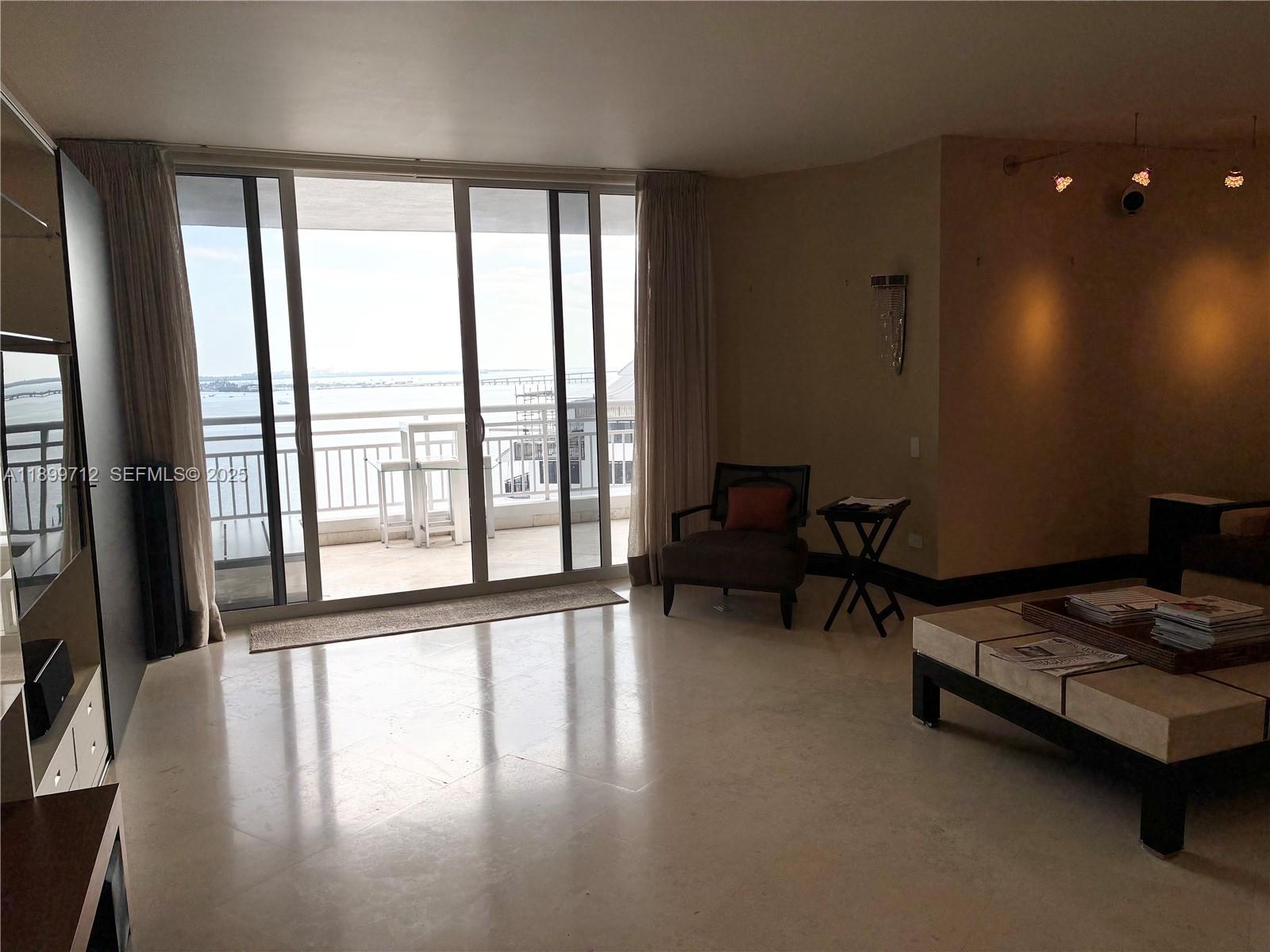 808 Brickell Key Dr # 1508