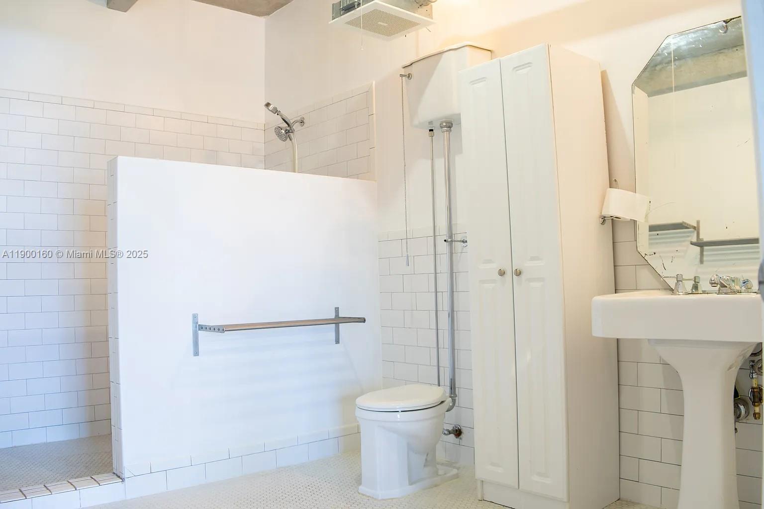 1749 NE Miami Ct Unit: 510