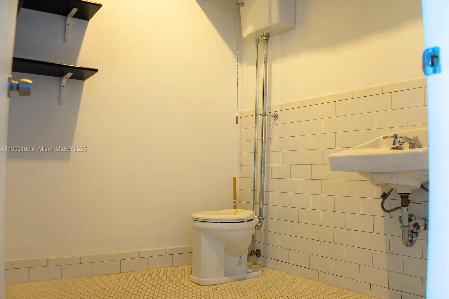 1749 NE Miami Ct Unit: 510