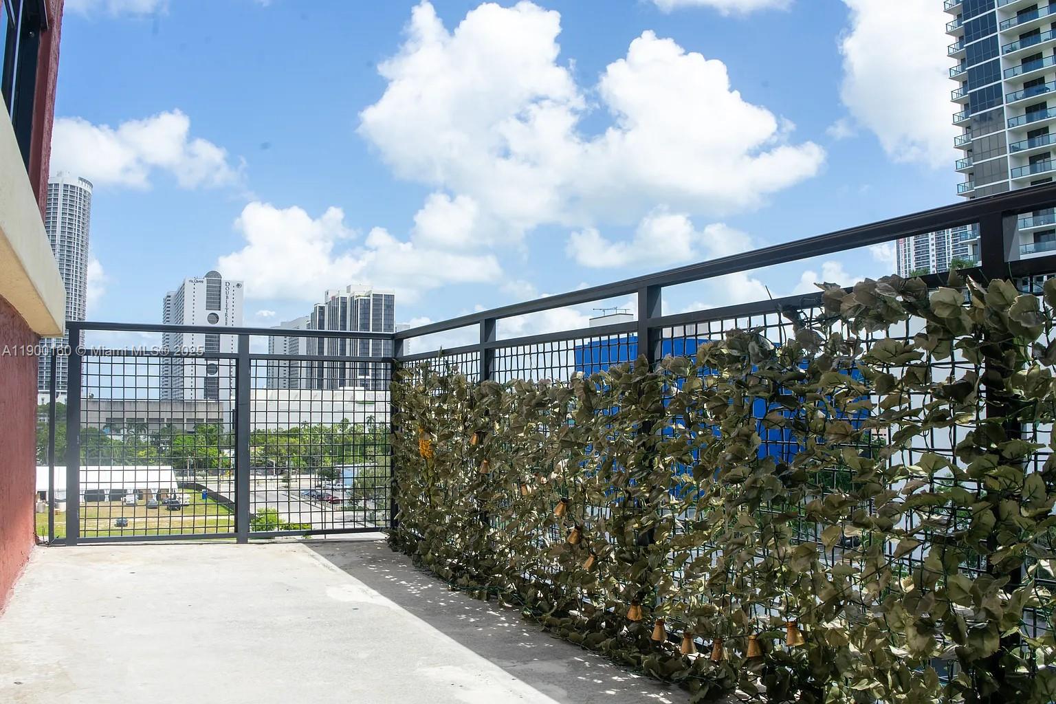 1749 NE Miami Ct Unit: 510