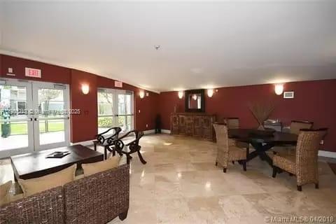 2600 SW 27th Ave # 502, Miami Unit: 502