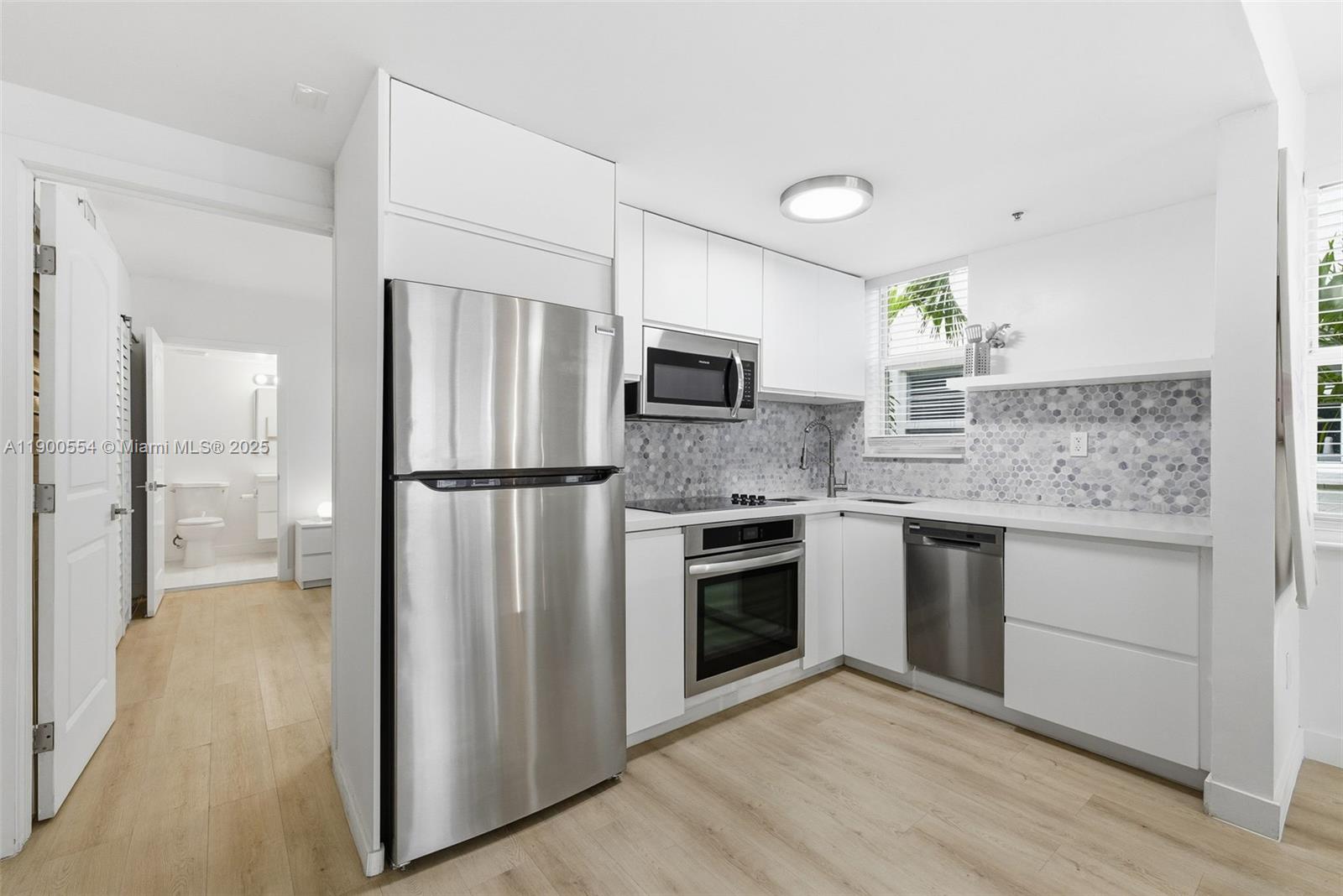 1550 Drexel Ave # 207