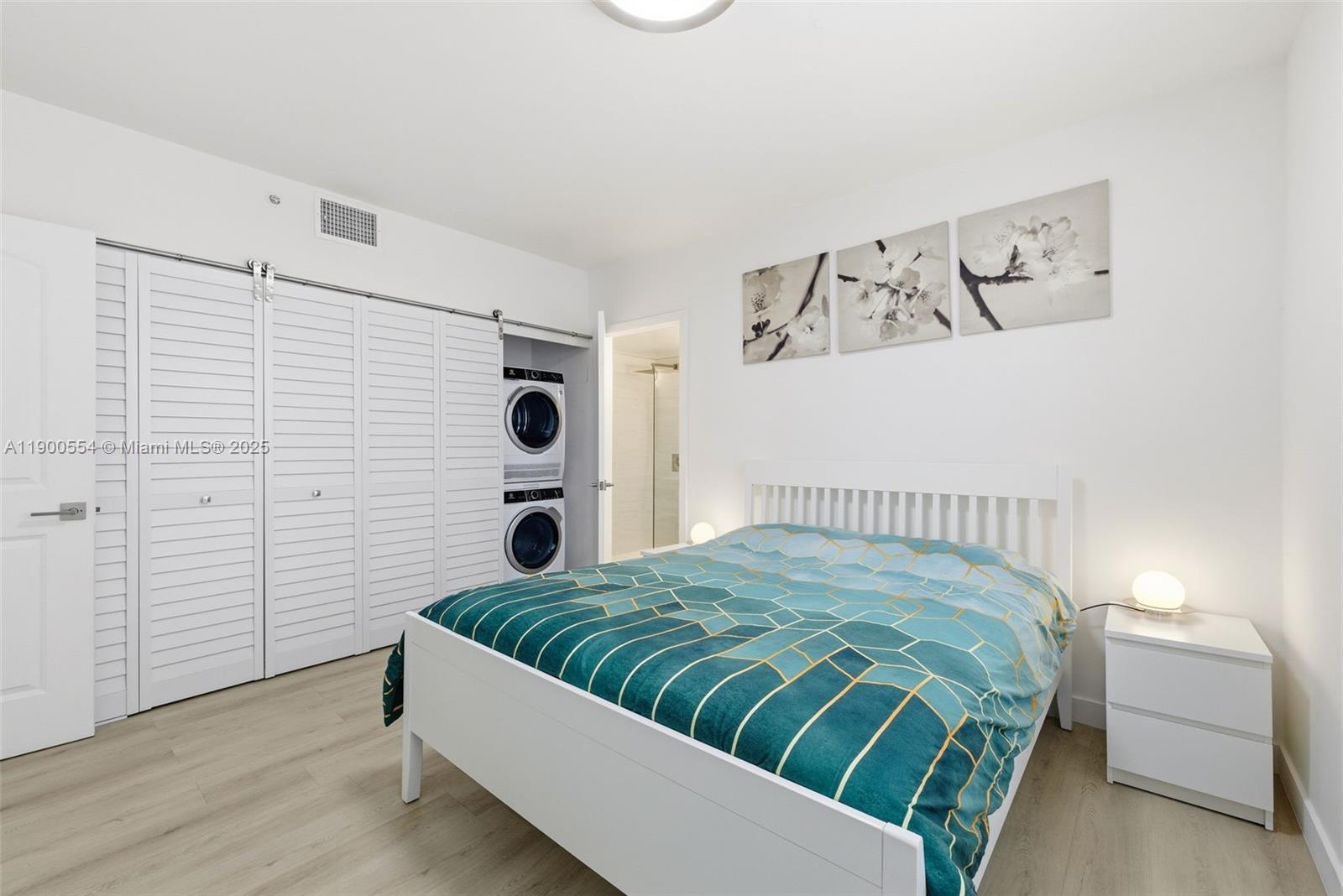 1550 Drexel Ave # 207