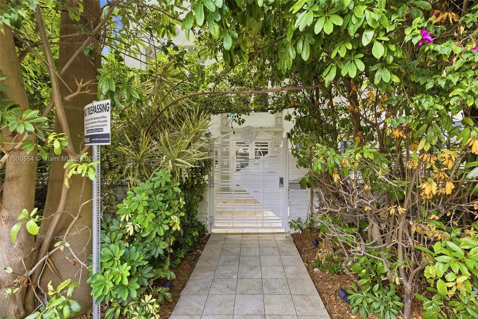 1550 Drexel Ave # 207