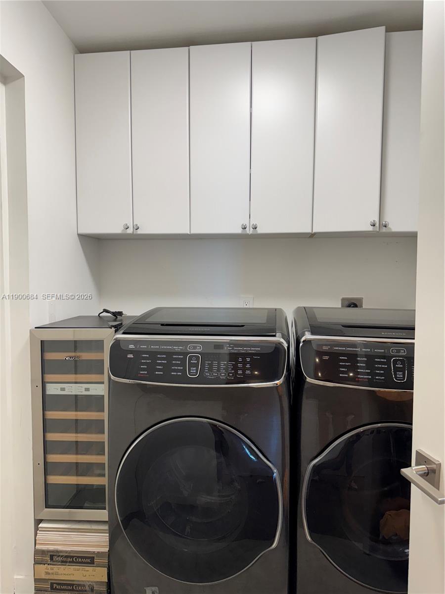 2020 N Bayshore Dr # 703