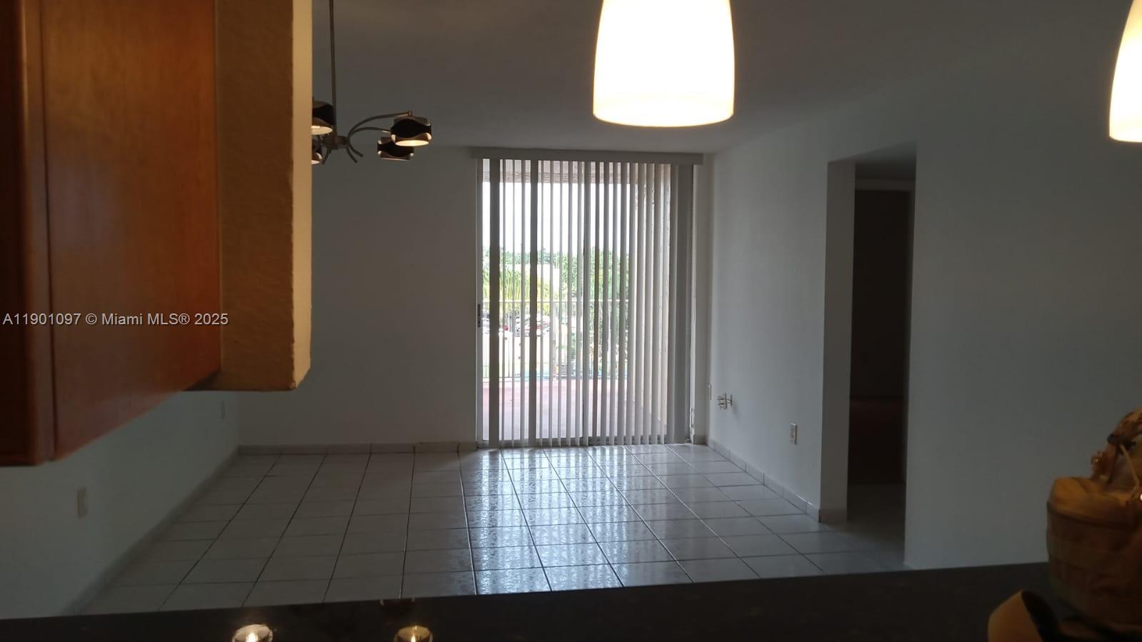 10801 SW 109th Ct # D301, Miami Unit: D301