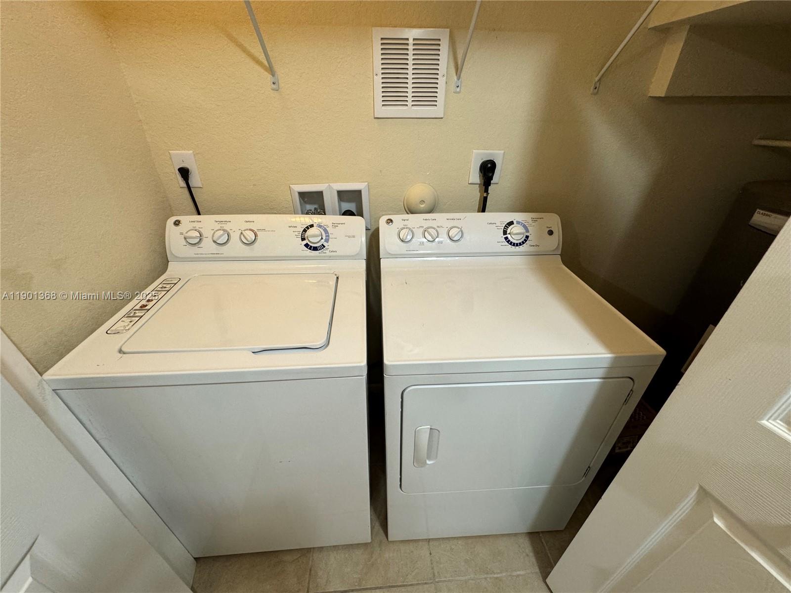 22411 SW 88th Pl # 26, Cutler Bay Unit: 14-26