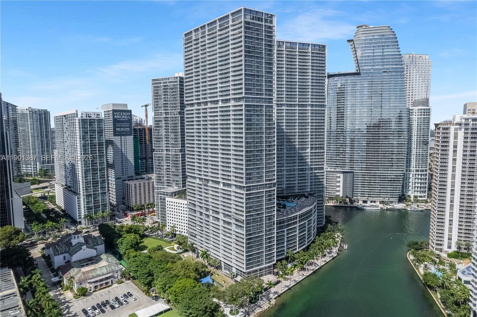 495 Brickell Ave # 3802