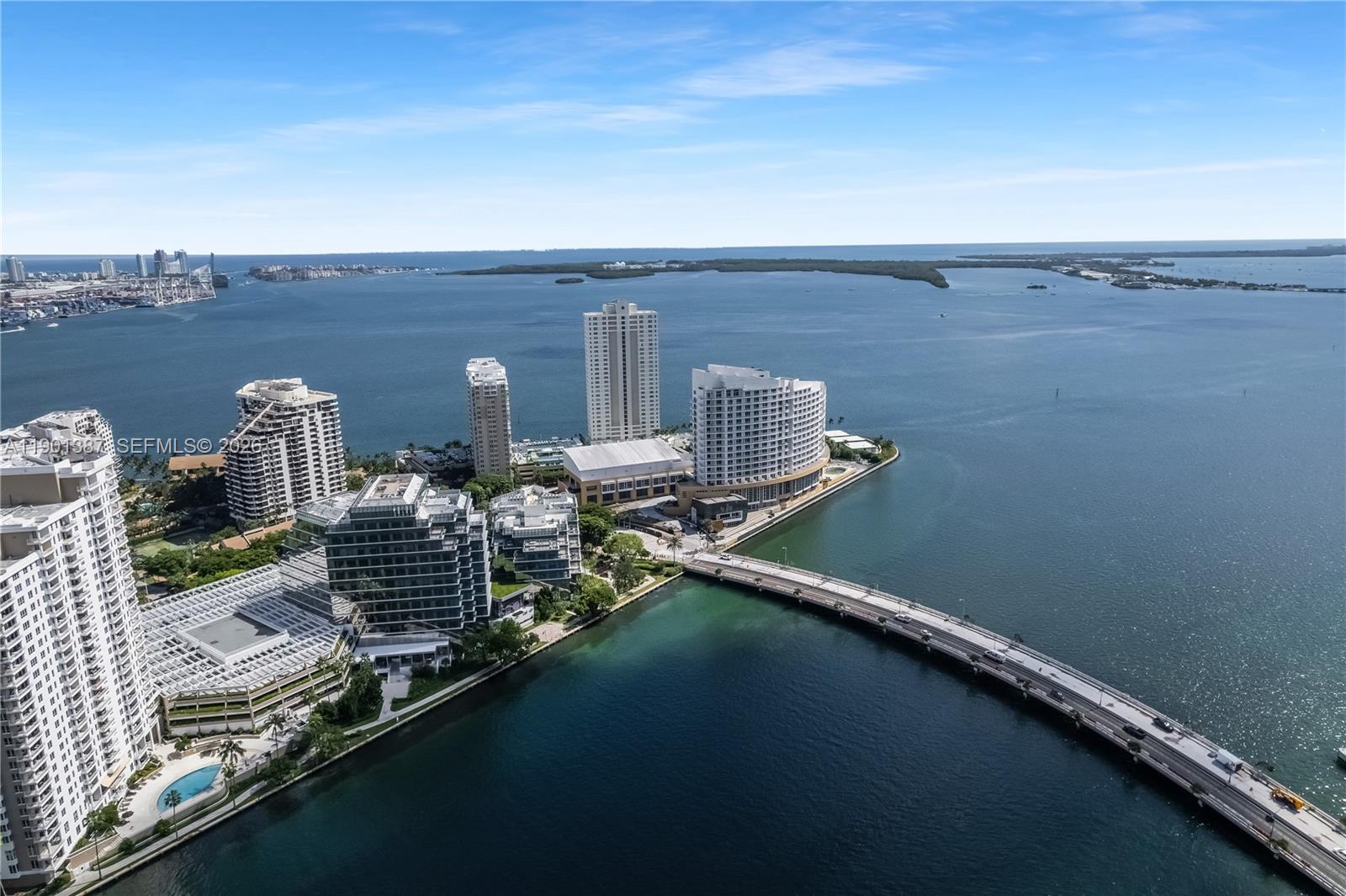 495 Brickell Ave # 3802