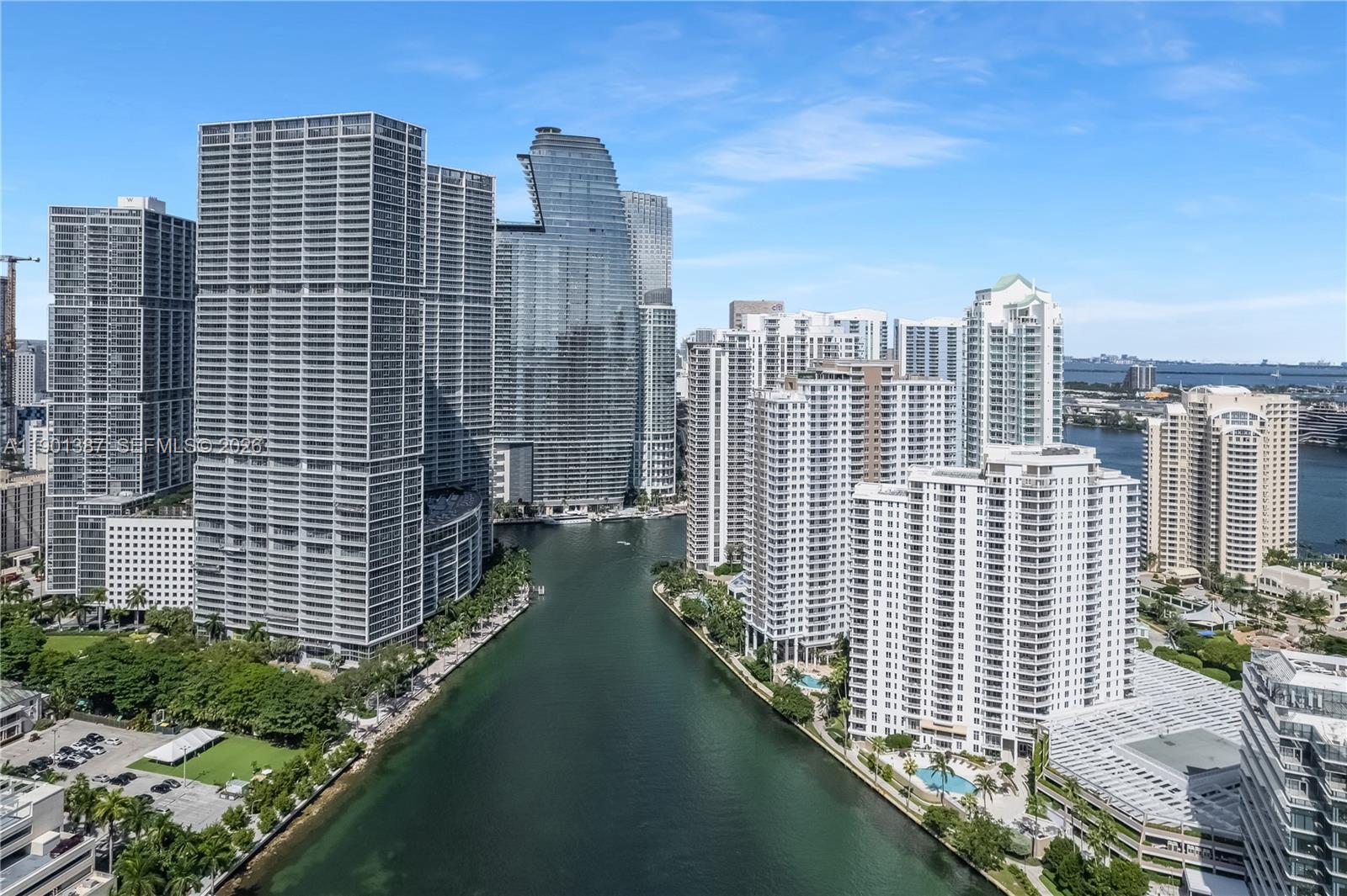 495 Brickell Ave # 3802