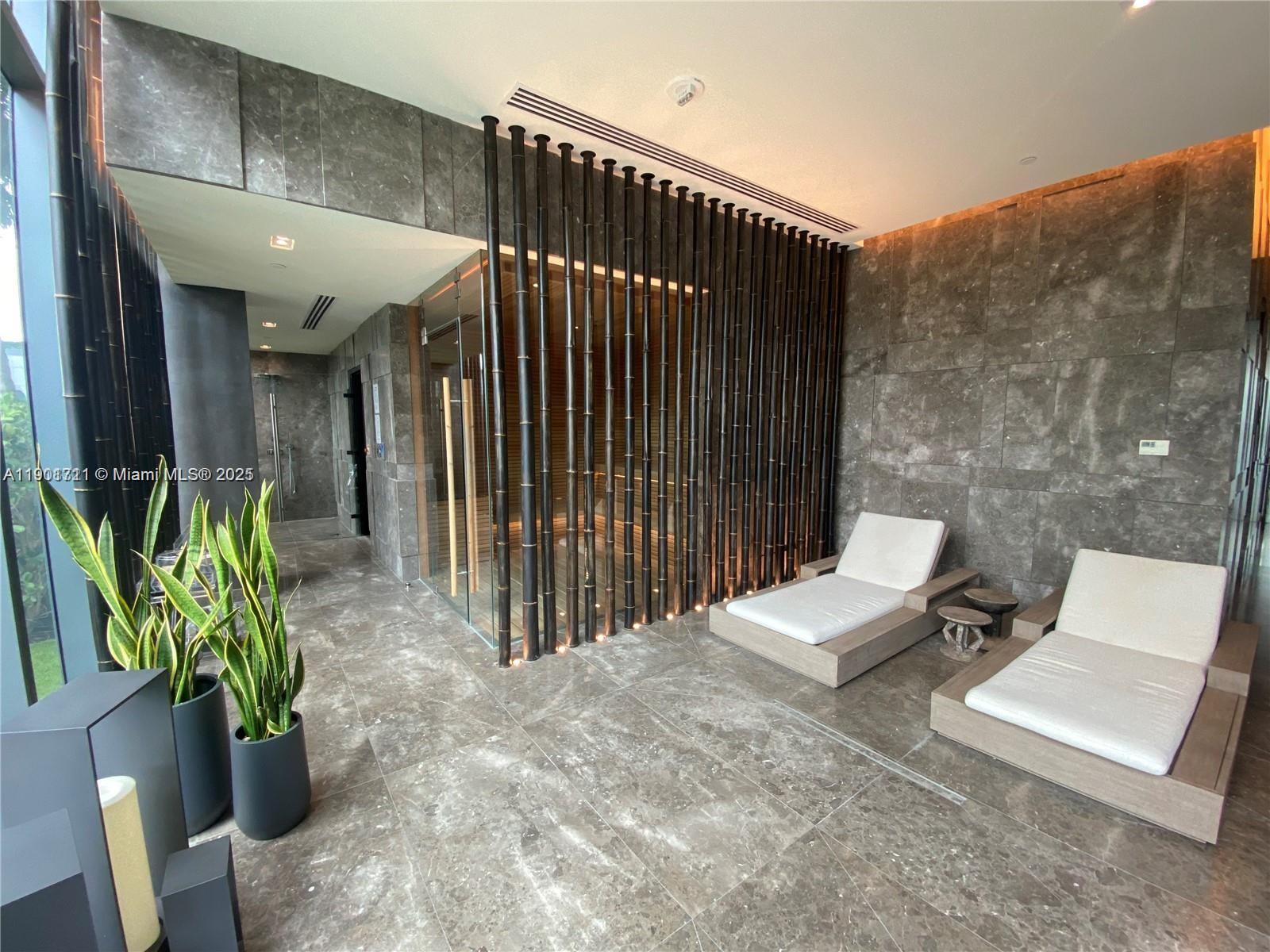 650 NE 32 St # 3605, Miami Unit: 3605