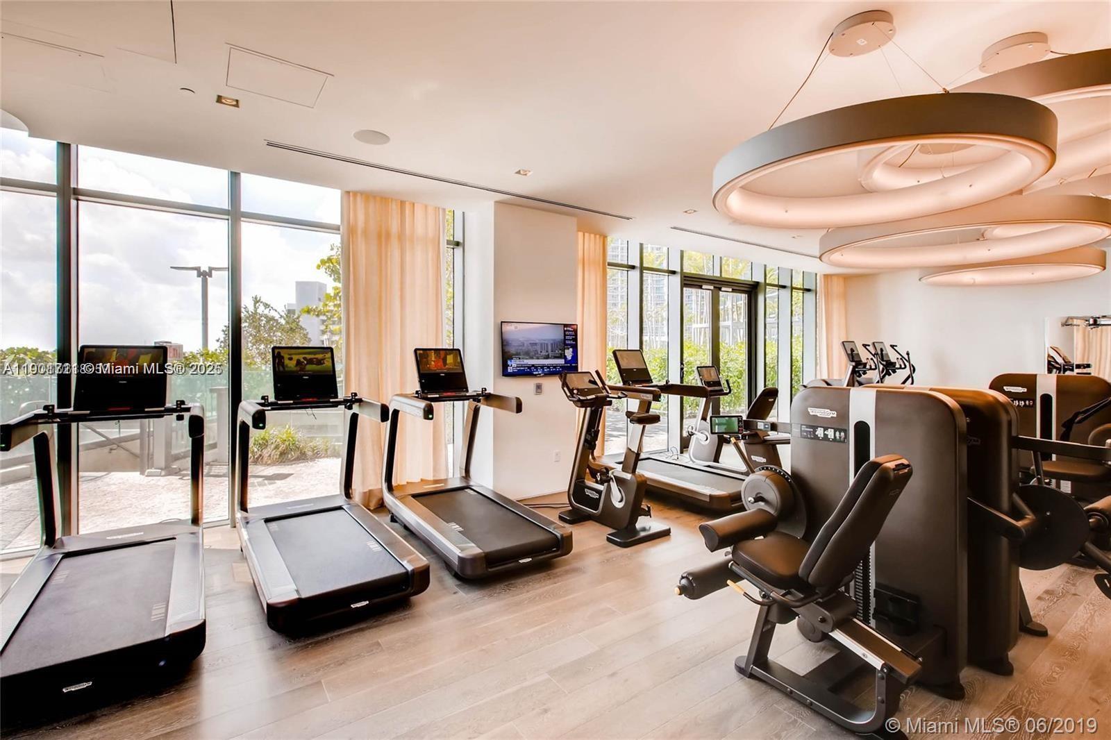 650 NE 32 St # 3605, Miami Unit: 3605