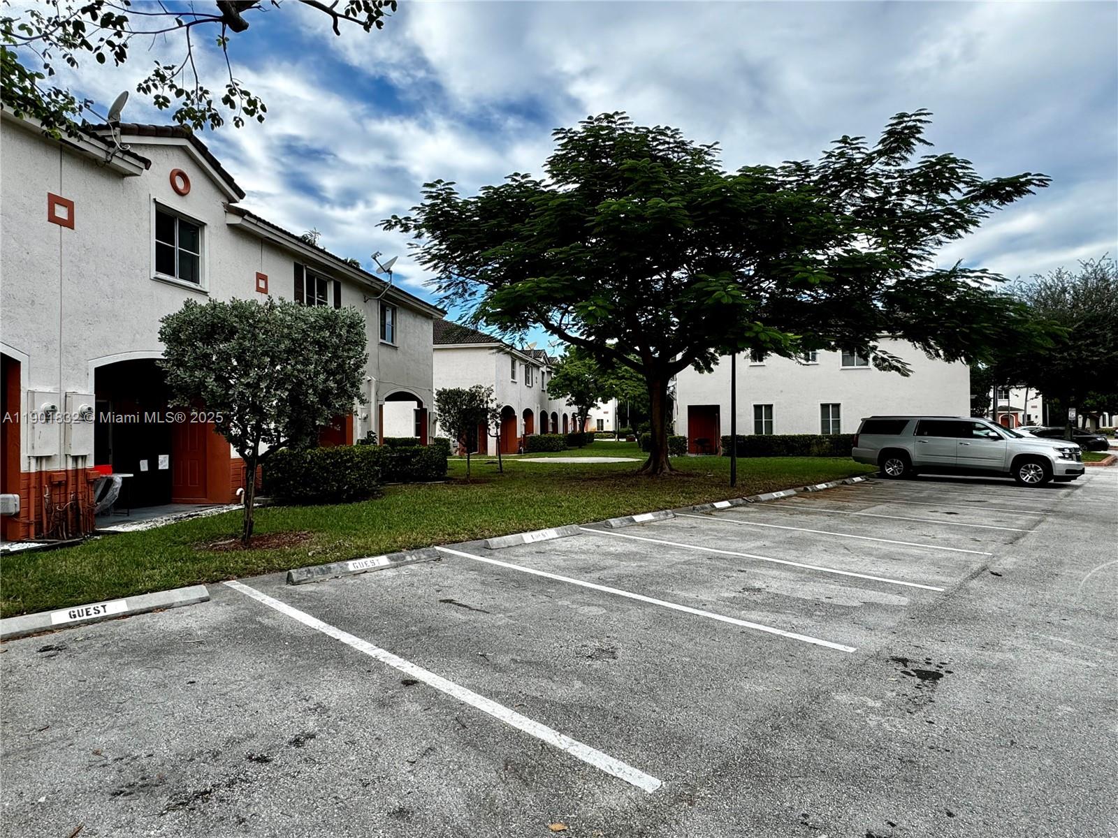 17333 NW 7th Ave # 201, Miami Gardens Unit: 201