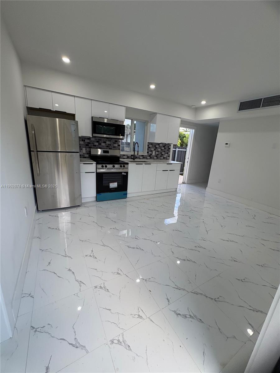 10020 SW 171st St # 0