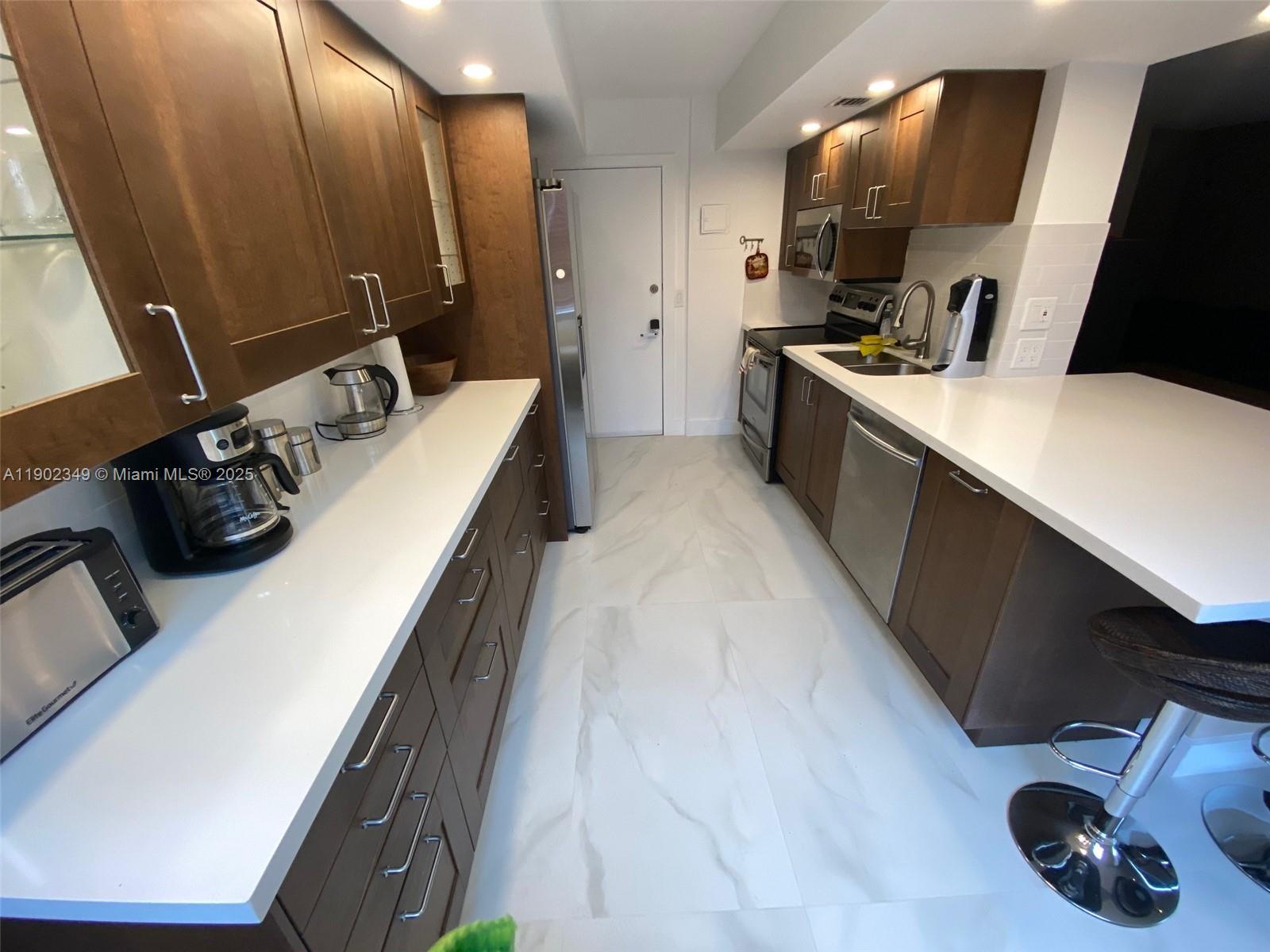 3161 S Ocean Dr # 1210, Hallandale Beach Unit: 1210