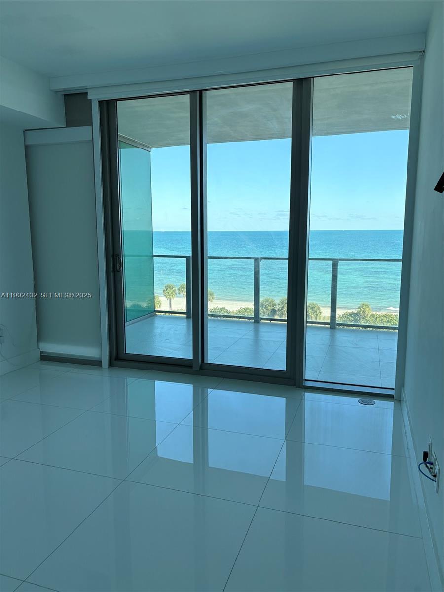 350 Ocean Dr # 704N, Key Biscayne Unit: 704N