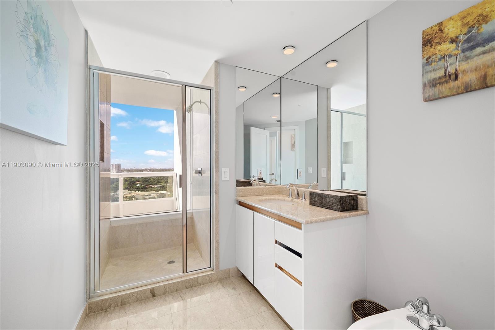 1643 Brickell Ave # 1602, Miami Unit: 1602