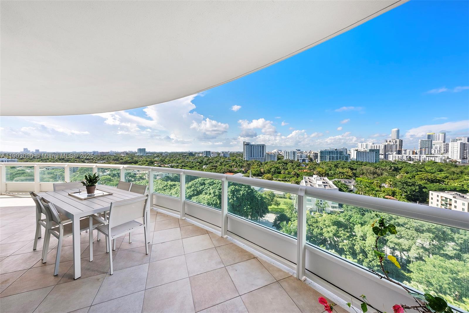 1643 Brickell Ave # 1602, Miami Unit: 1602