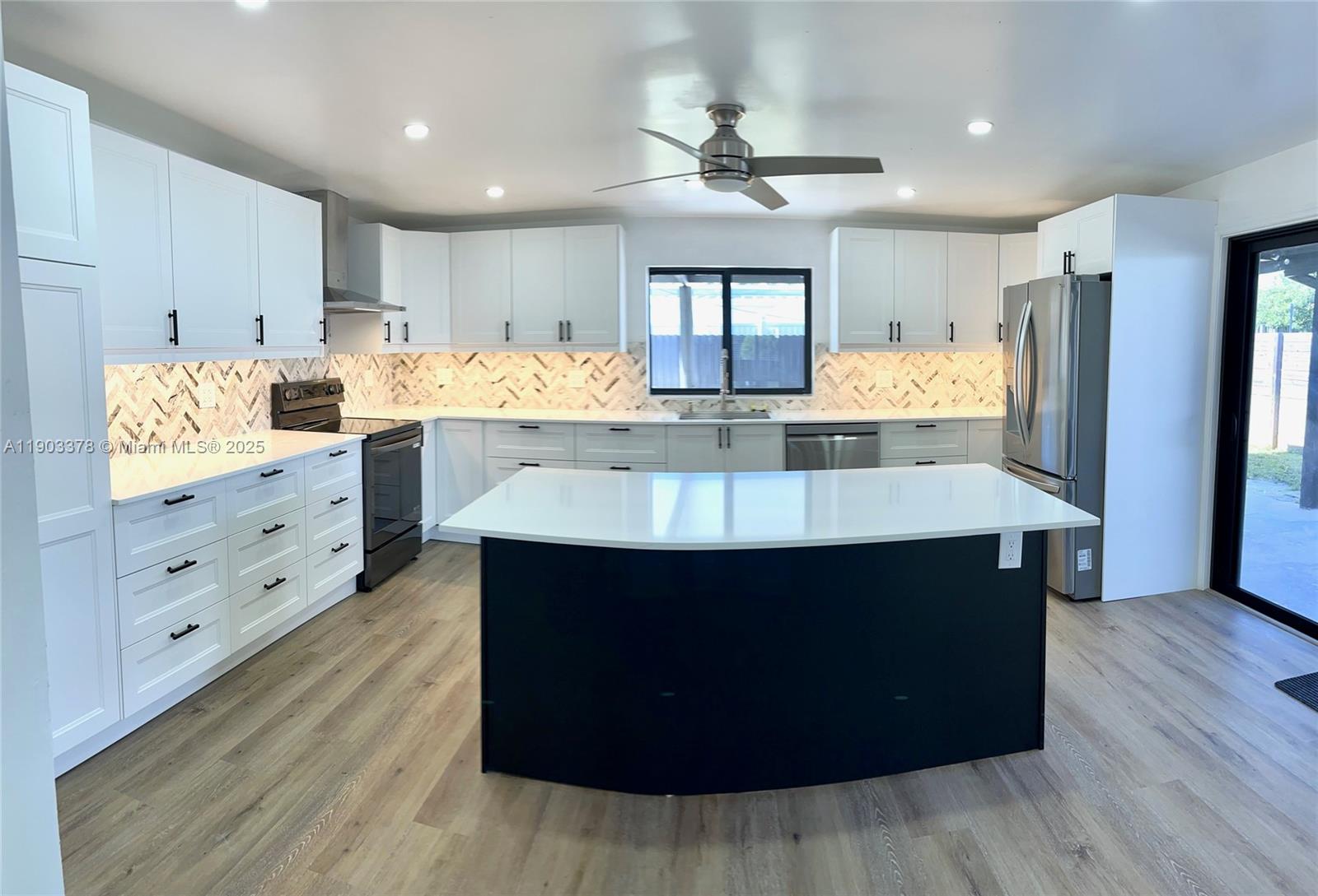 4640 SW 94th Ct, Miami