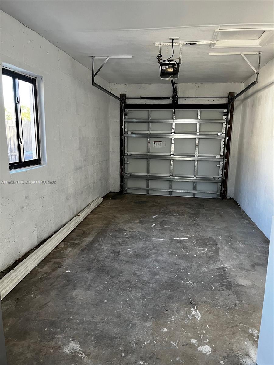 4640 SW 94th Ct, Miami