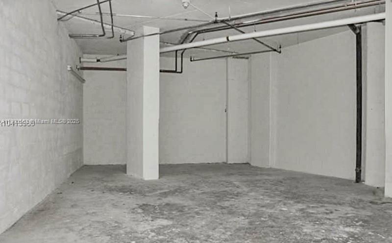 1900 N BAYSHORE DR #212