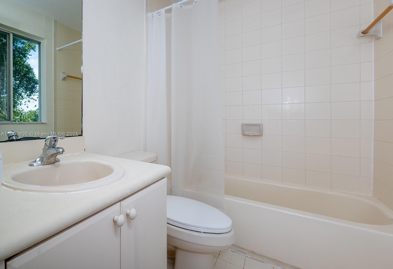 2831 SE 15th Rd # 87, Homestead Unit: 87