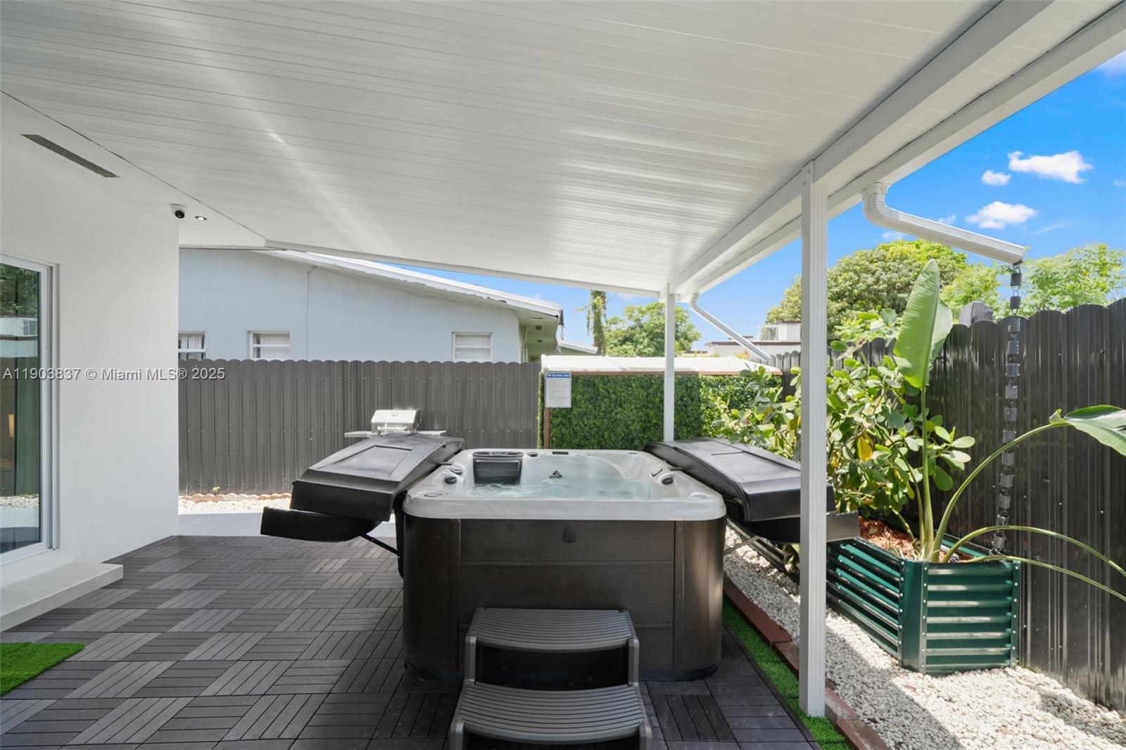 4301 NW 4th St # B, Miami Unit: B