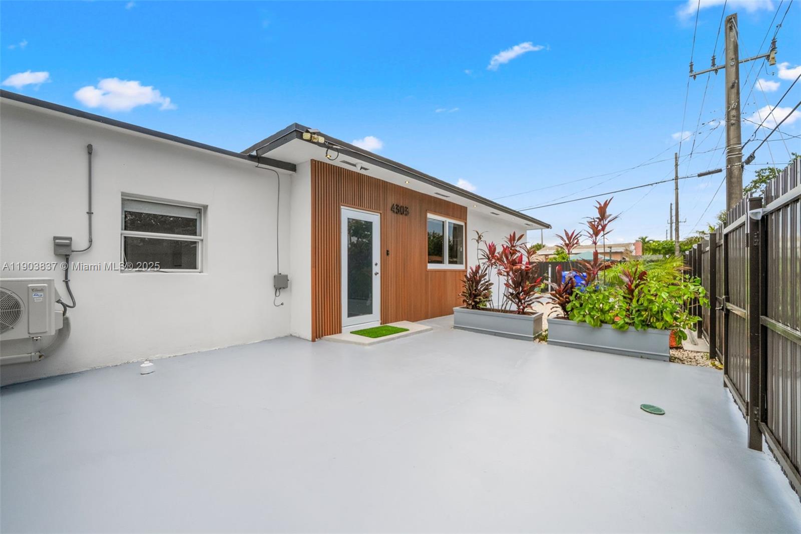 4301 NW 4th St # B, Miami Unit: B