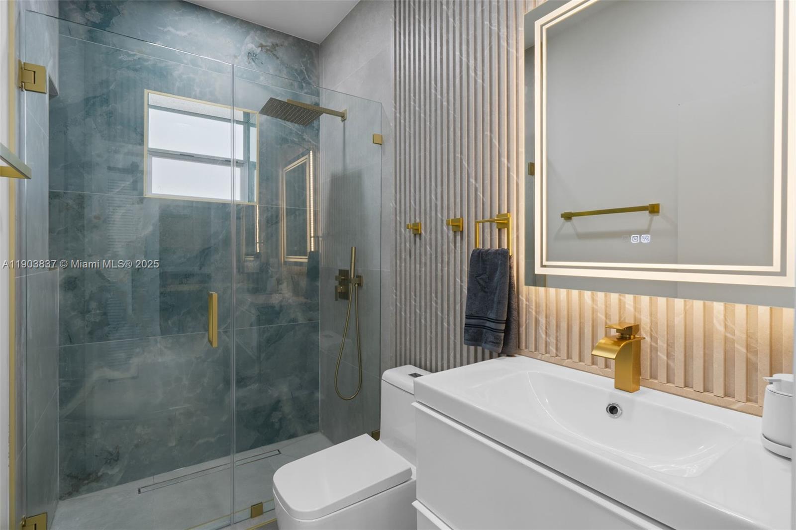 4301 NW 4th St # B, Miami Unit: B