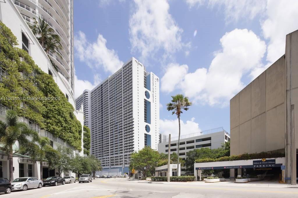 1717 N Bayshore Dr # 3852, Miami Unit: A-3852