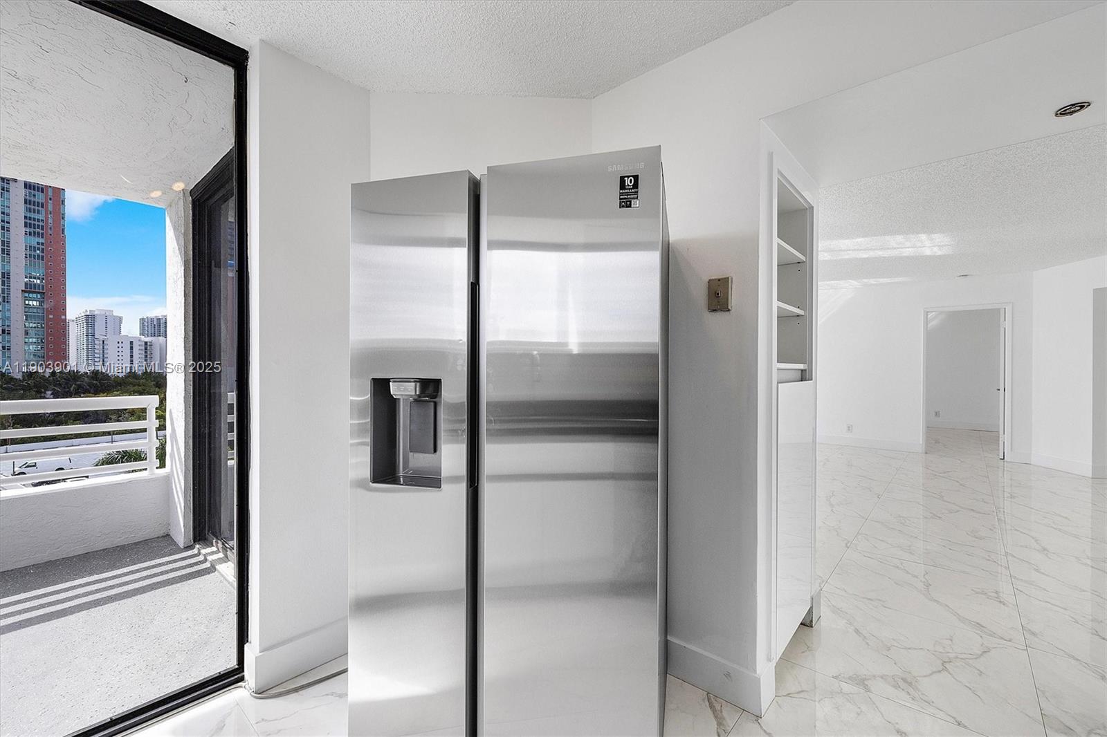 3300 NE 192nd St # 813