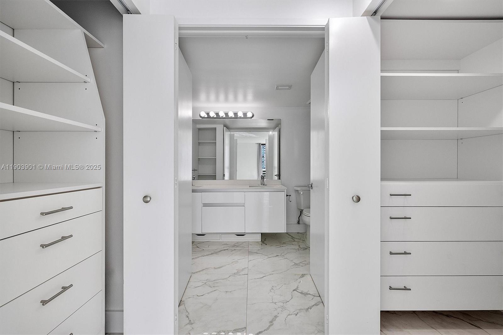 3300 NE 192nd St # 813