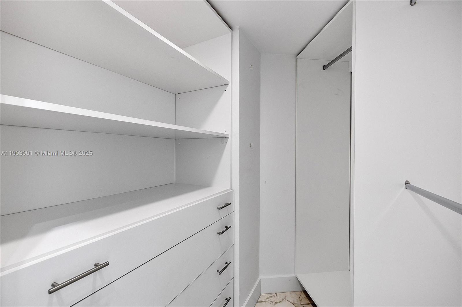 3300 NE 192nd St # 813