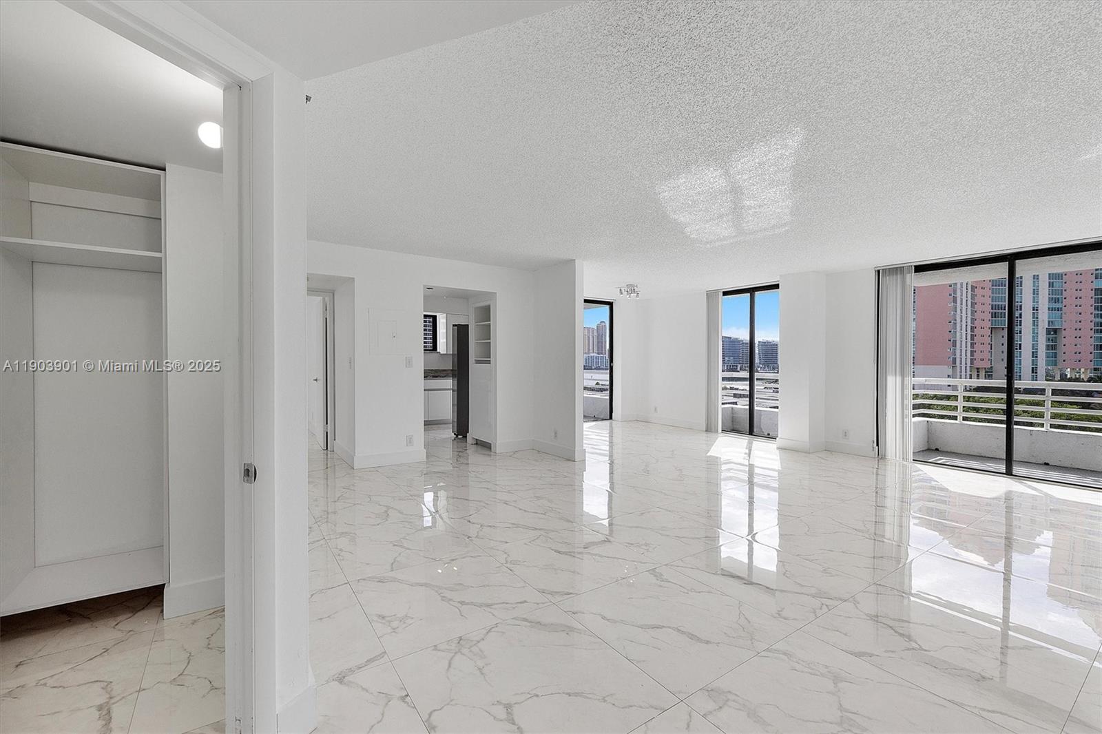 3300 NE 192nd St # 813