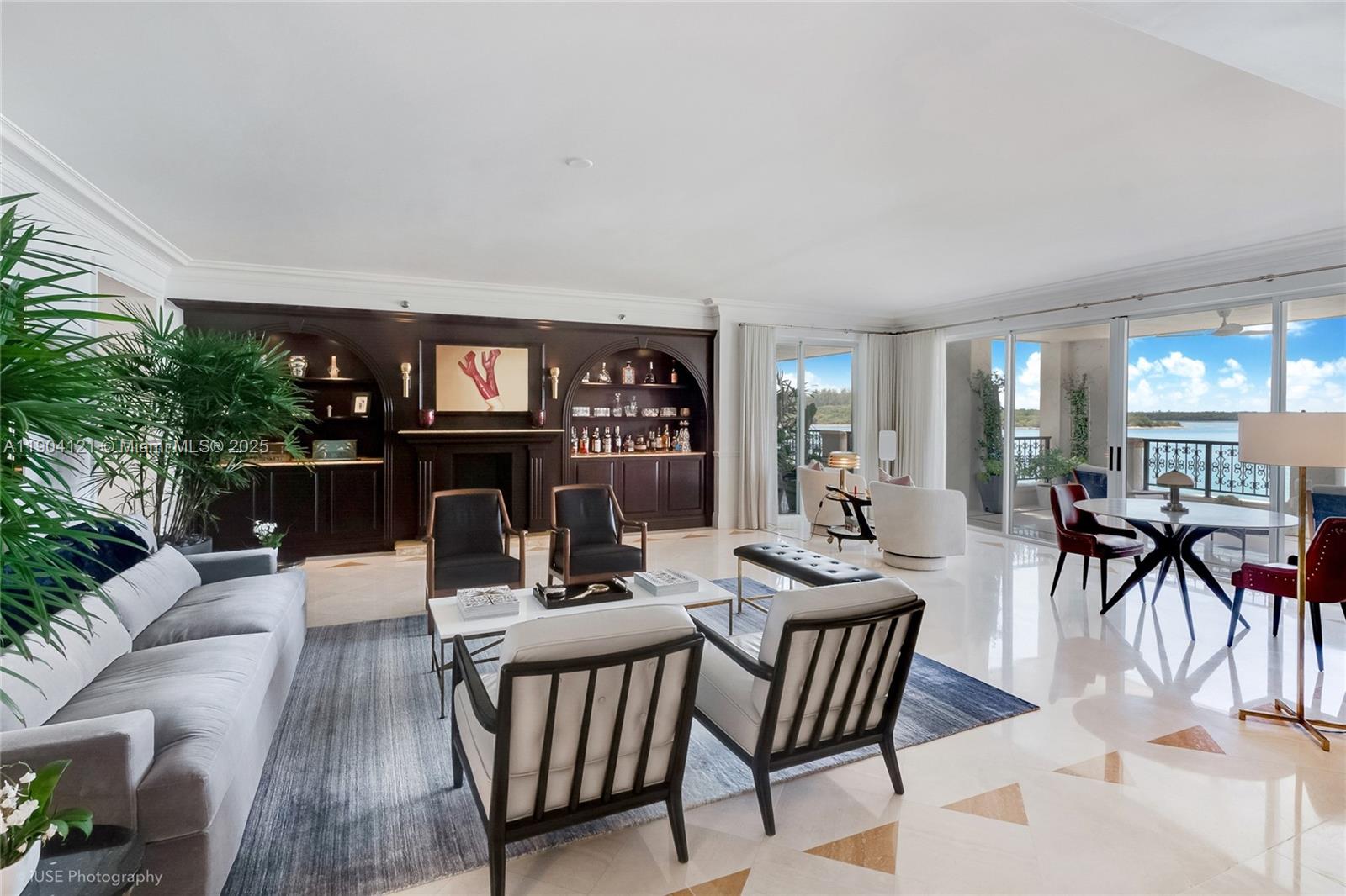 4822 Fisher Island Dr # 4822