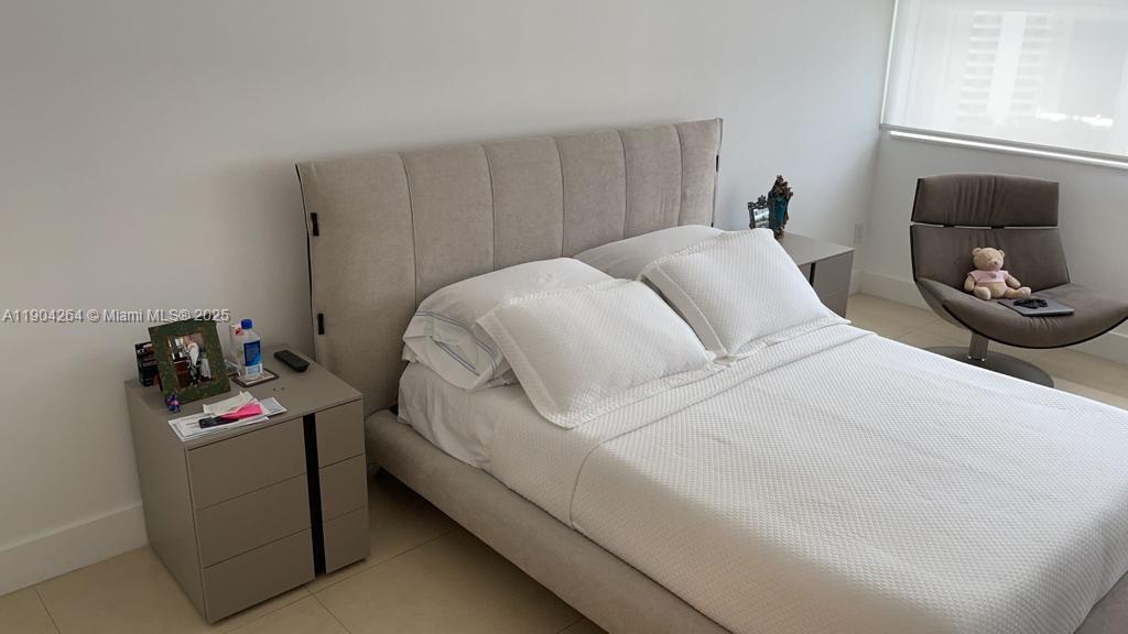 1420 Brickell Bay Dr # 1406D