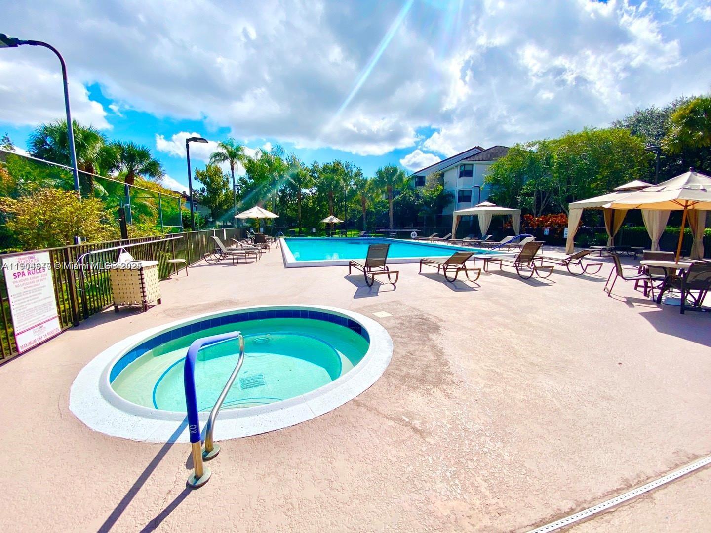 10125 W Sunrise Blvd # 104