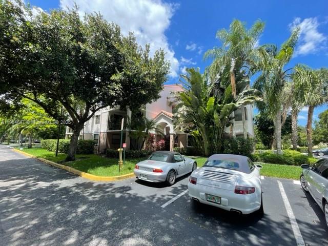 10125 W Sunrise Blvd # 104