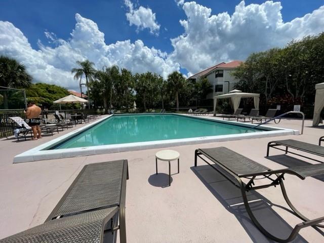 10125 W Sunrise Blvd # 104