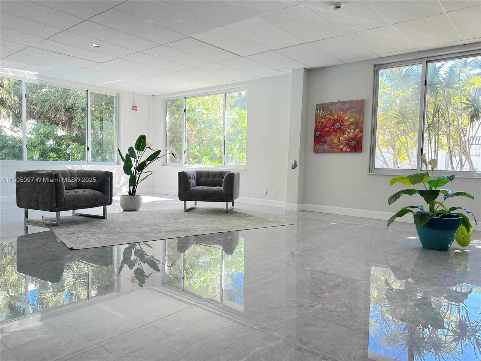 9700 E Bay Harbor Dr # 408