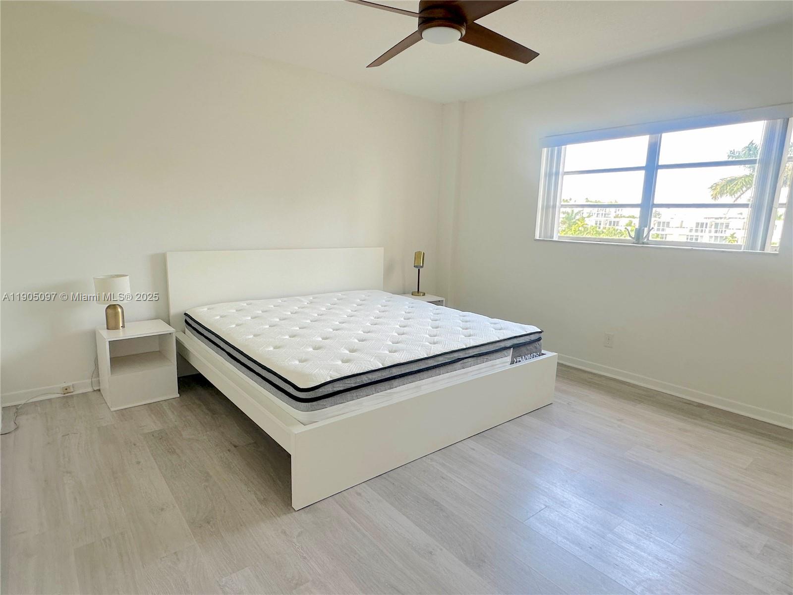 9700 E Bay Harbor Dr # 408