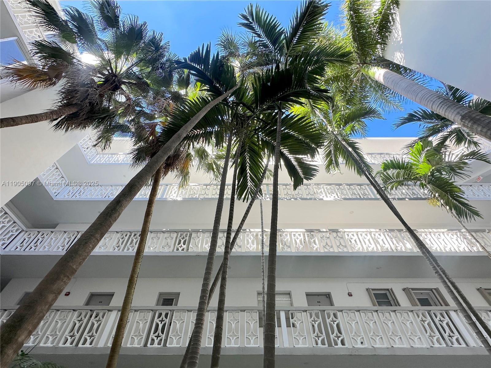 9700 E Bay Harbor Dr # 408