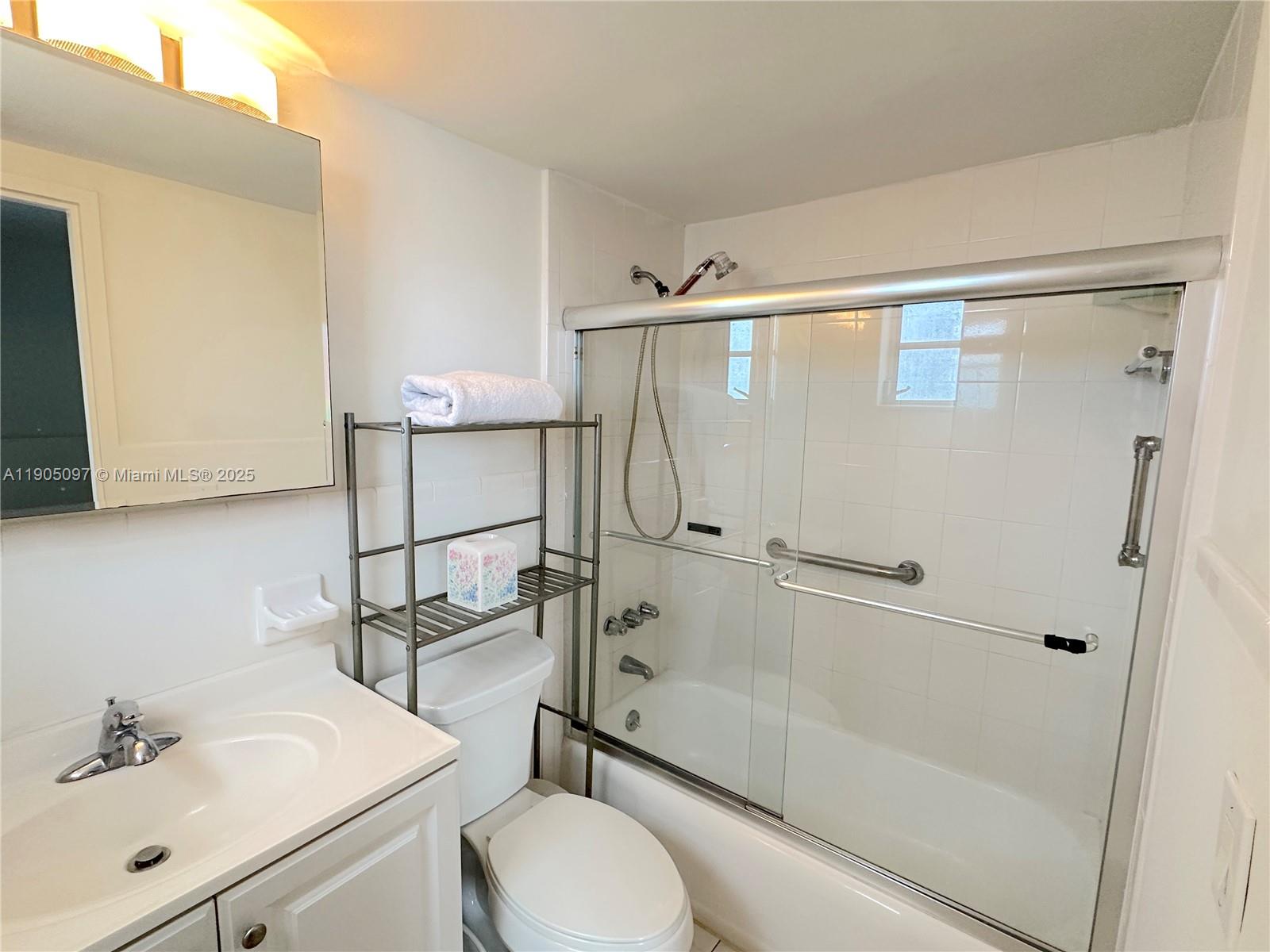 9700 E Bay Harbor Dr # 408