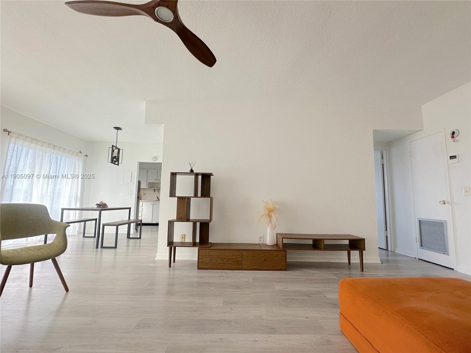 9700 E Bay Harbor Dr # 408