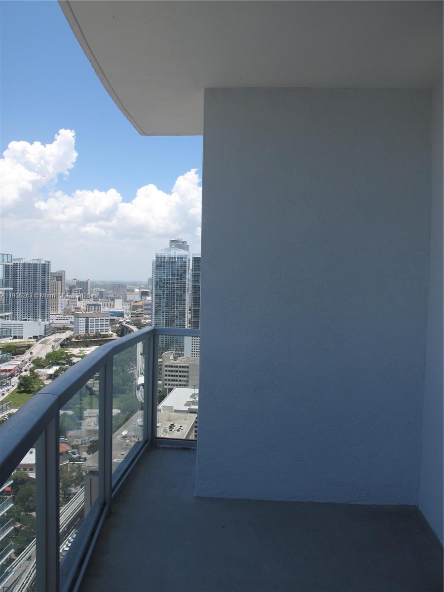 1060 Brickell Ave # 3615