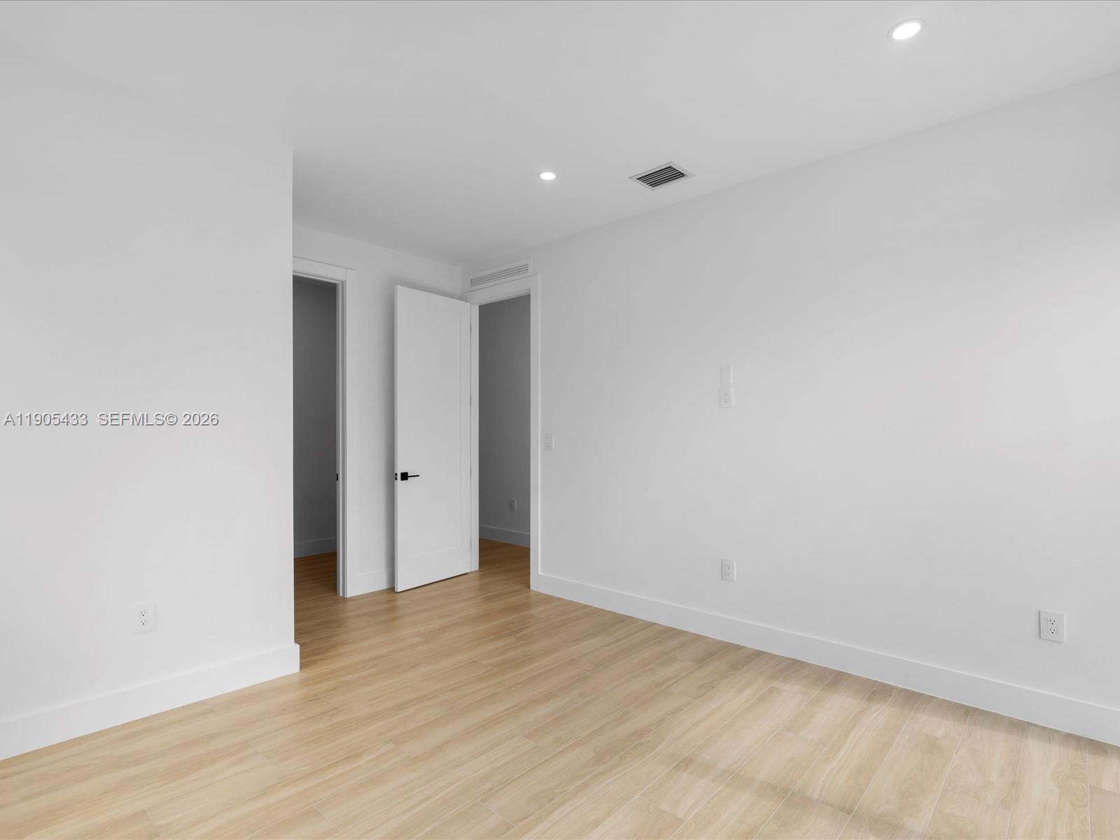 1259 SW 20th St