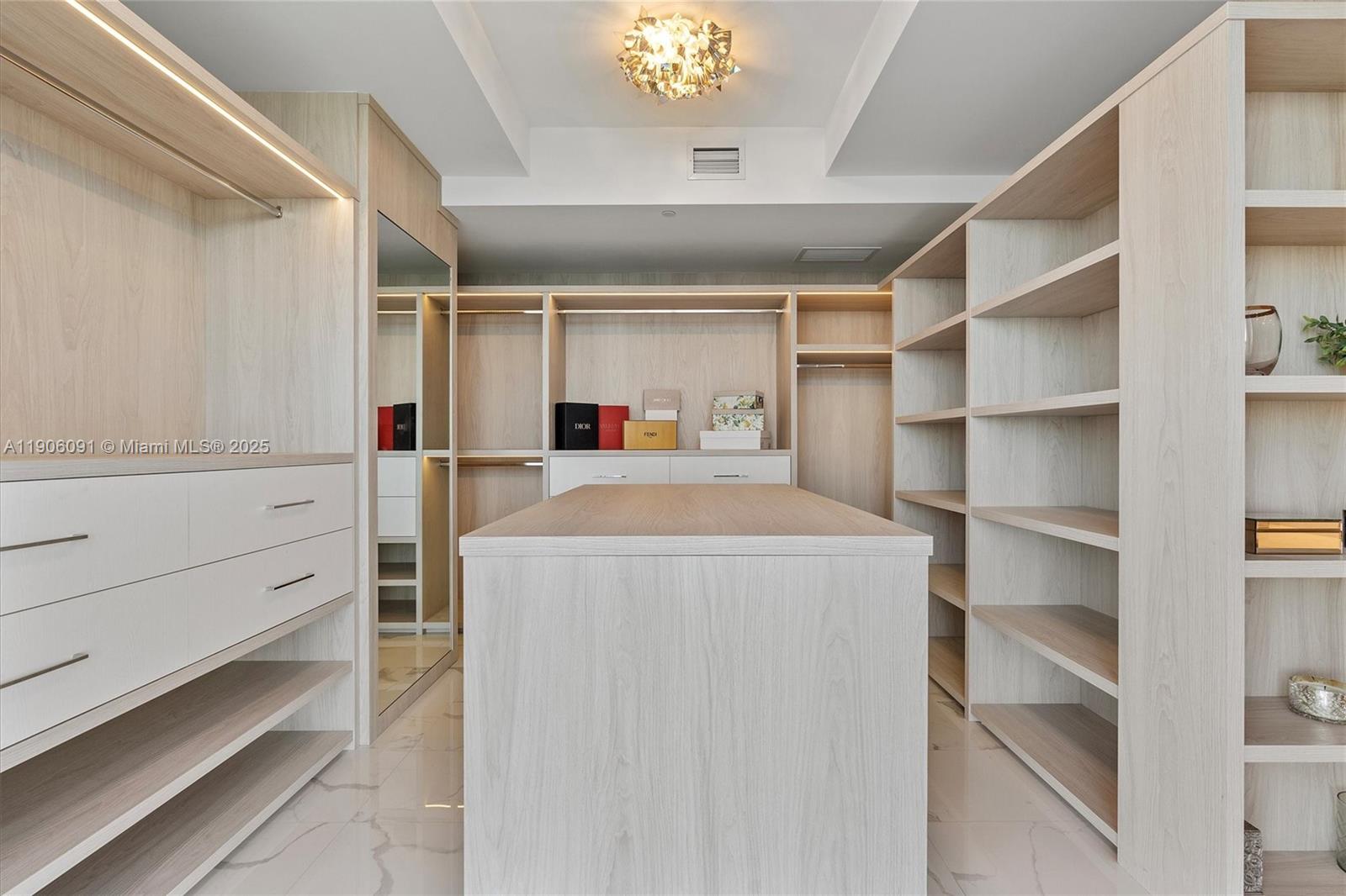 5500 Island Estates Dr # 501